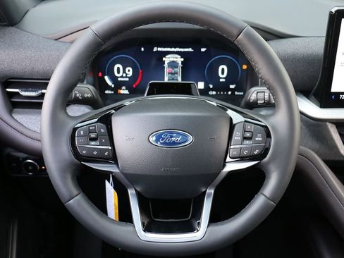 New 2026 Ford Explorer Platinum AWD/4WD image 24