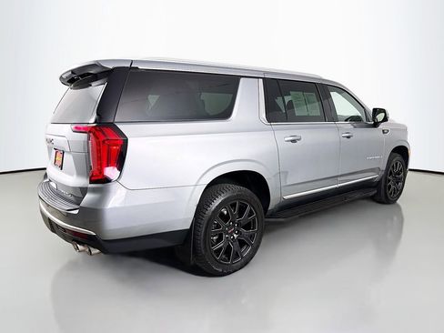 Used 2023 GMC Yukon XL Denali w/ Max Trailering Package AWD/4WD image 8