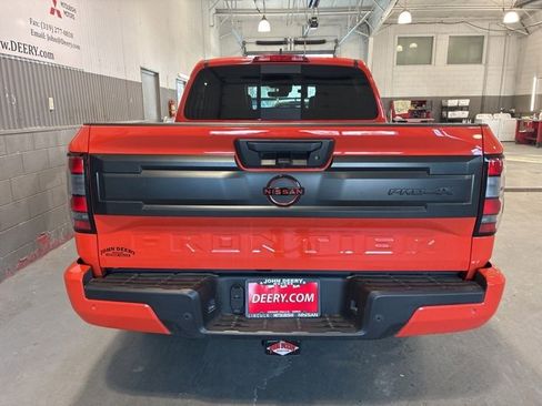 Certified 2025 Nissan Frontier PRO-4X w/ Pro Premium Package image 4