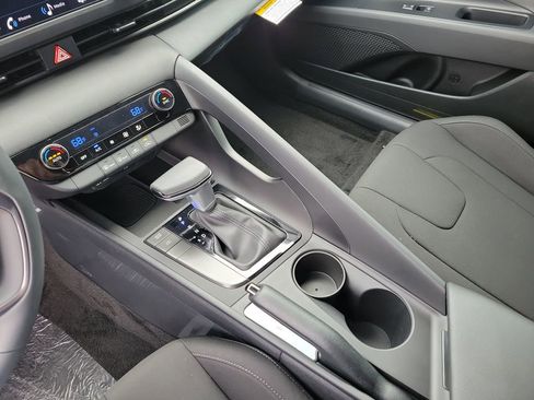 New 2026 Hyundai Elantra Sport image 30