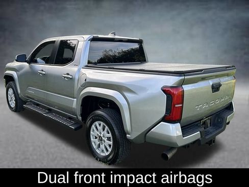 Used 2025 Toyota Tacoma SR5 RWD image 7