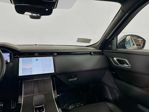 Used 2026 Land Rover Range Rover Velar Dynamic SE AWD/4WD image 31