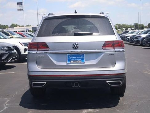 Used 2023 Volkswagen Atlas SE w/ Panoramic Sunroof Package AWD/4WD image 5