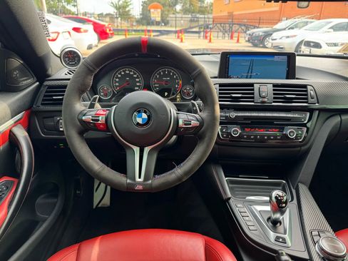 Used 2015 BMW M4 Coupe 2D image 31