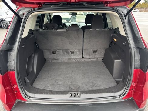 Used 2017 Ford Escape SE w/ Equipment Group 201A image 12