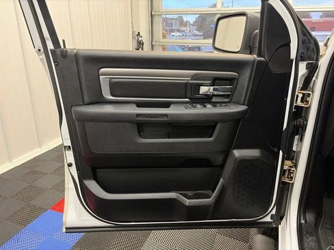 Used 2022 RAM 1500 Warlock AWD/4WD image 10