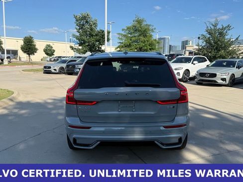 Certified 2024 Volvo XC60 B5 Plus w/ Climate Package AWD/4WD image 6