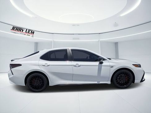 Used 2023 Toyota Camry SE w/ Cold Weather Package FWD image 2