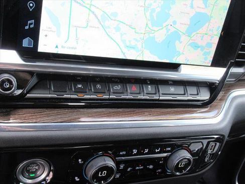 Used 2024 Chevrolet Silverado 1500 LT image 26