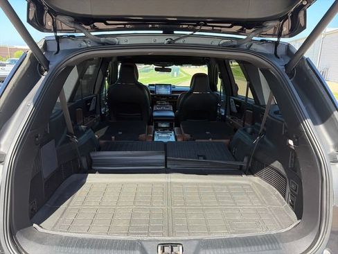 Used 2020 Lincoln Aviator Reserve AWD/4WD image 29