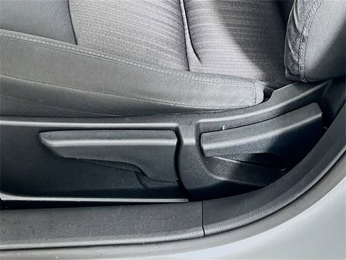 Used 2022 Nissan Altima 2.5 S image 11