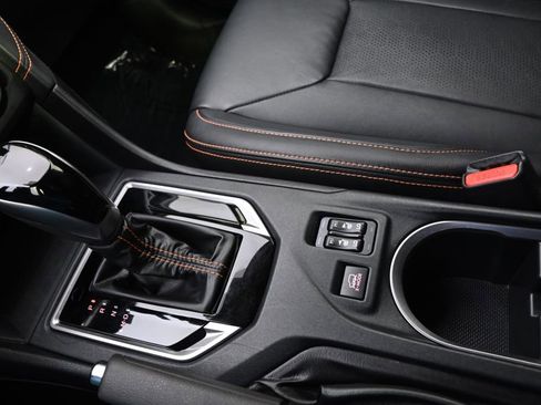 Used 2018 Subaru Crosstrek 2.0i Limited image 31