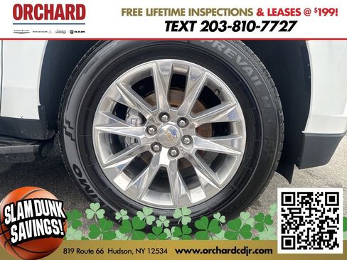 Used 2023 Chevrolet Suburban Premier image 9