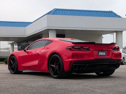 Used 2025 Chevrolet Corvette E-Ray w/ Stealth Interior Trim Package AWD/4WD image 9