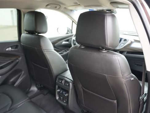 Used 2020 Buick Envision Essence AWD/4WD image 25