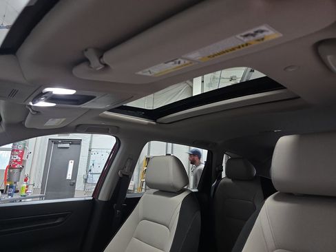 Used 2023 Honda CR-V EX image 31