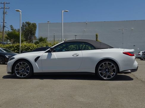 Used 2023 BMW M4 xDrive Competition w/ Executive Package AWD/4WD image 23