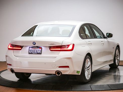 Used 2023 BMW 330e w/ Driving Assistance Package RWD image 5