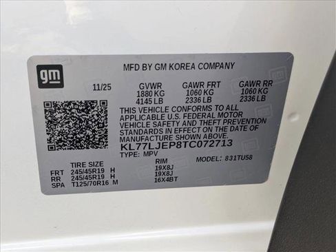 New 2026 Chevrolet Trax RS w/ Sunroof Package FWD image 17