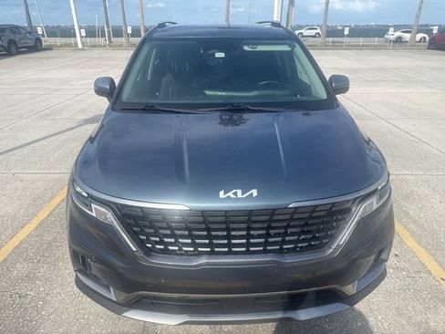 Used 2024 Kia Carnival SX FWD image 2