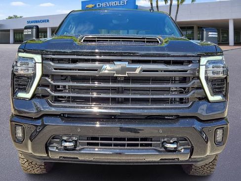 New 2026 Chevrolet Silverado 2500 High Country w/ Midnight Edition AWD/4WD image 2