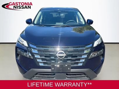 Used 2024 Nissan Rogue SV