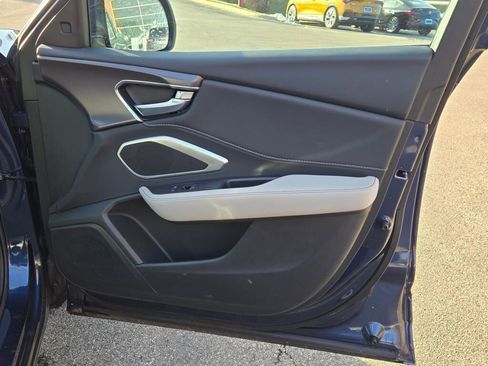 Certified 2025 Acura RDX SH-AWD image 9