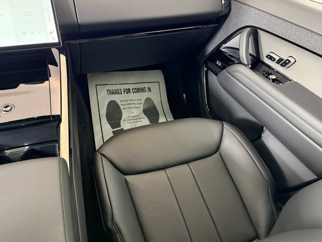 New 2026 Land Rover Range Rover Sport SE AWD/4WD image 23