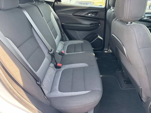 Used 2024 Chevrolet TrailBlazer LS image 20