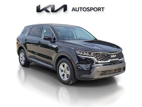 Used 2023 Kia Sorento LX FWD image 3