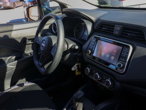 Used 2025 Nissan Versa S w/ Trunk Package image 23