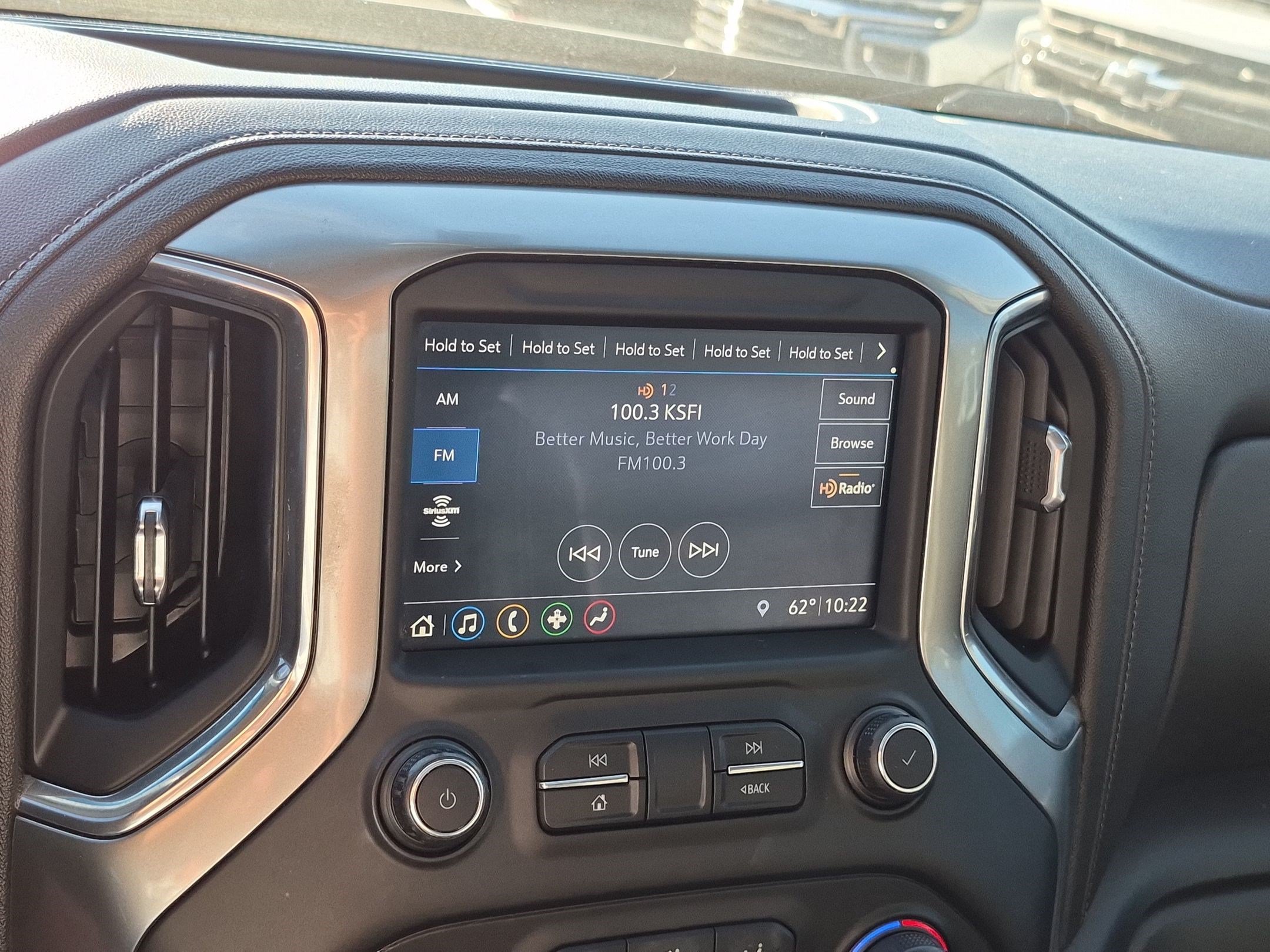 Used 2019 Chevrolet Silverado 1500 LT Trail Boss AWD/4WD image 23