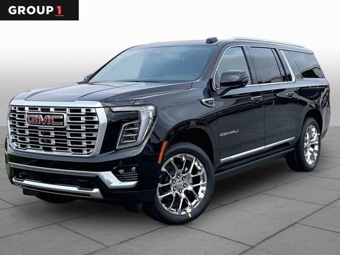 New 2026 GMC Yukon XL Denali w/ Denali Reserve Package AWD/4WD image 1