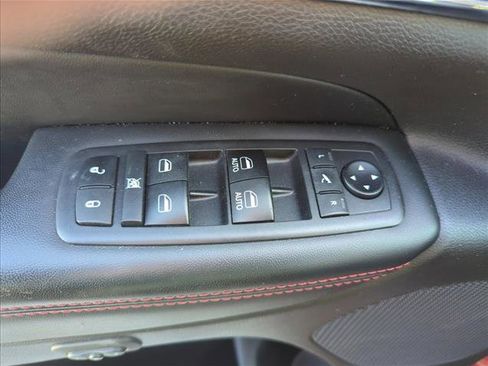 Used 2019 Jeep Grand Cherokee Trailhawk w/ Interior Metal Package image 27