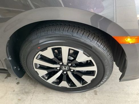 New 2026 Honda Odyssey EX-L image 30