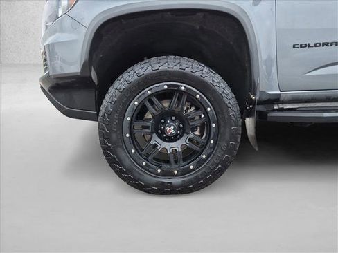 Used 2021 Chevrolet Colorado ZR2 AWD/4WD image 9
