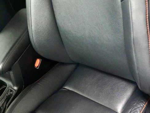 Used 2017 Toyota RAV4 SE image 4