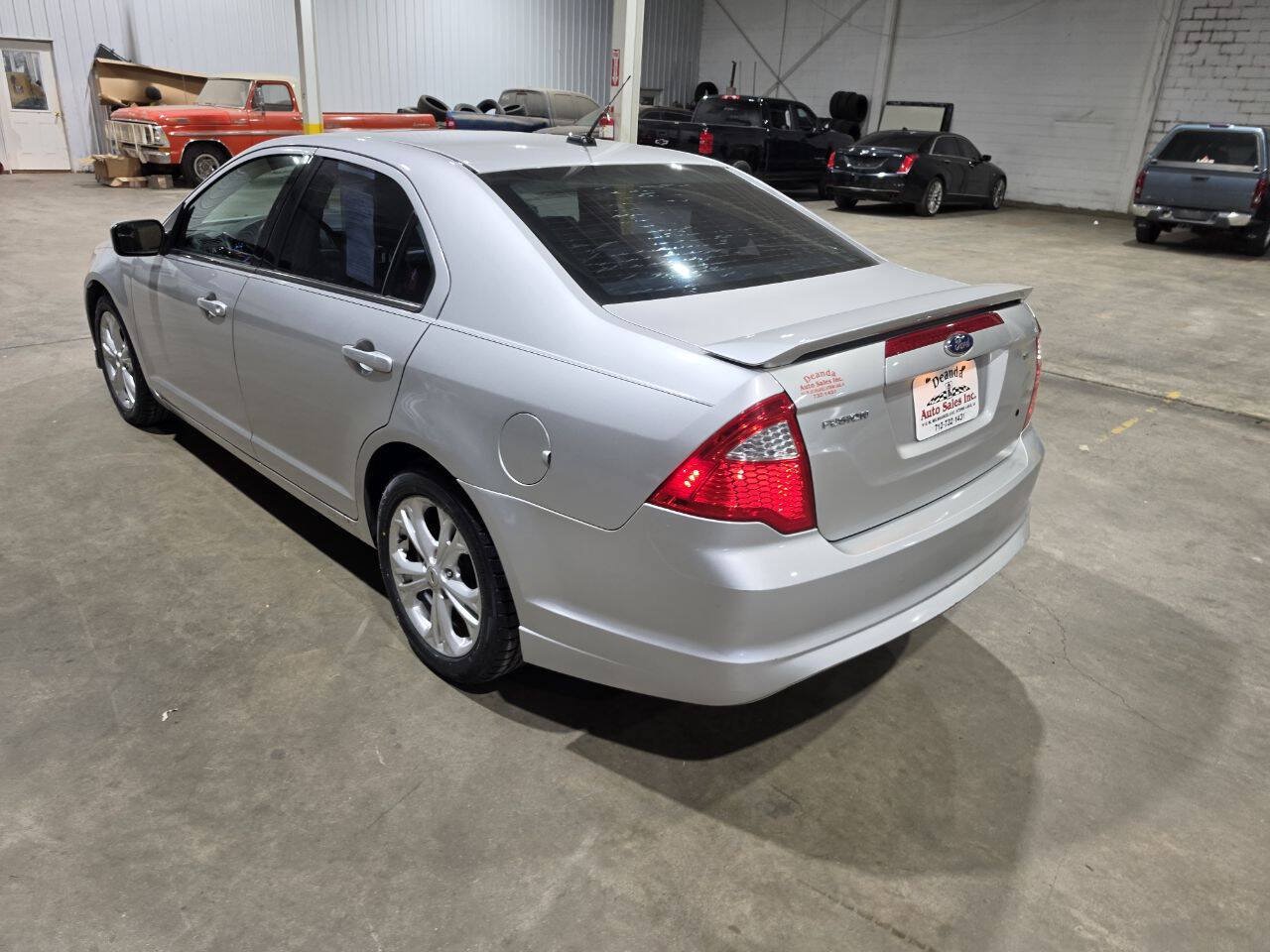 Used 2012 Ford Fusion SE FWD image 9