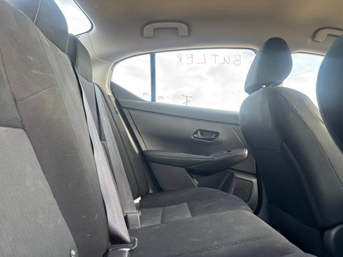 Certified 2025 Nissan Sentra SV FWD image 28
