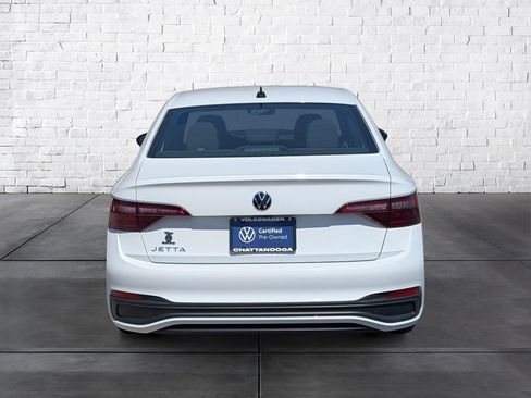 Certified 2024 Volkswagen Jetta Sport FWD image 6
