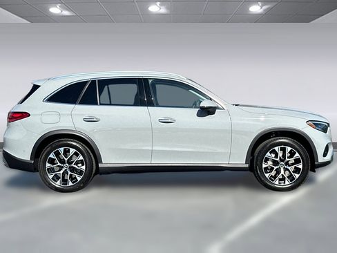 Used 2026 Mercedes-Benz GLC 350e 4MATIC image 7