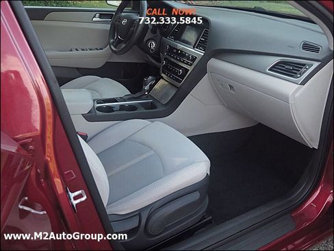 Used 2016 Hyundai Sonata SE image 15