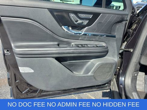 Used 2021 Lincoln Corsair FWD image 12