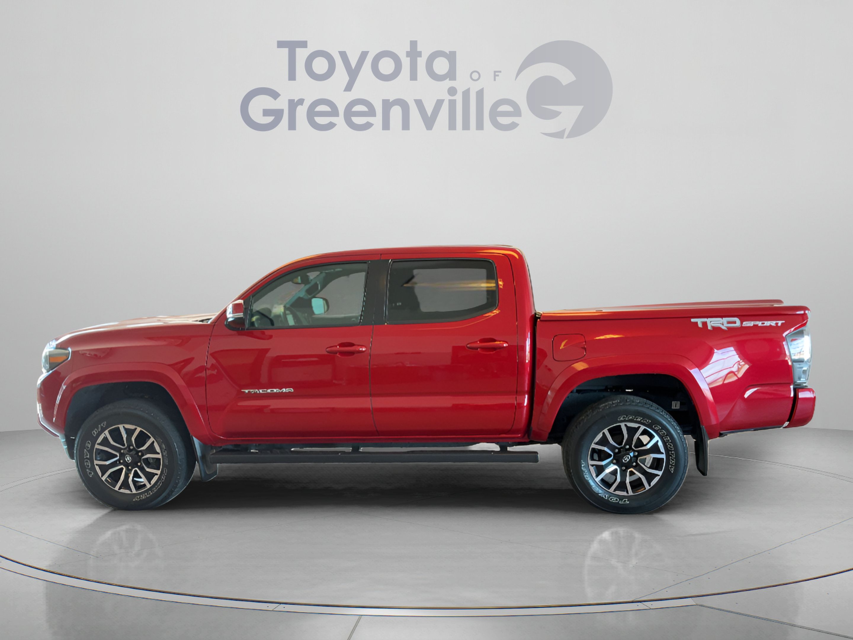 Used 2021 Toyota Tacoma TRD Sport w/ TRD Premium Sport Package RWD image 2