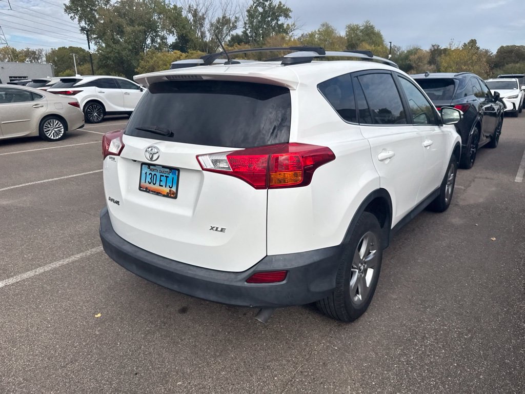 Used 2015 Toyota RAV4 XLE FWD image 8
