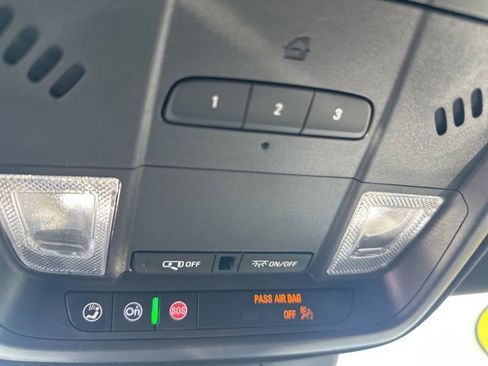 Used 2024 Cadillac XT4 Premium Luxury image 26