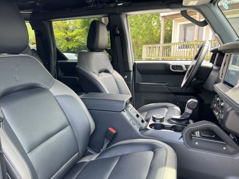 New 2026 Ford Bronco Outer Banks w/ Sasquatch Package AWD/4WD image 26