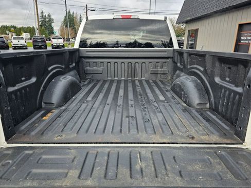 Used 2019 Ford F150 XLT w/ Trailer Tow Package image 15