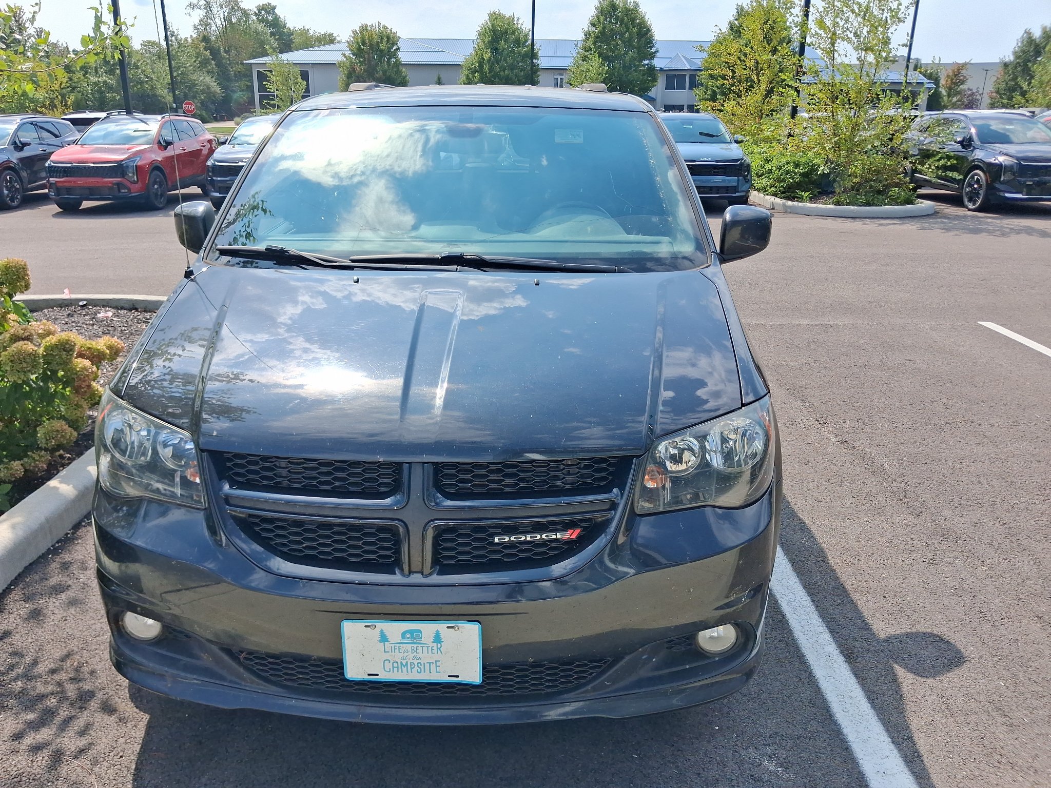 Used 2019 Dodge Grand Caravan GT FWD image 2