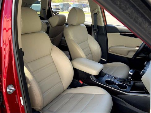Used 2020 Kia Sorento EX AWD/4WD image 7